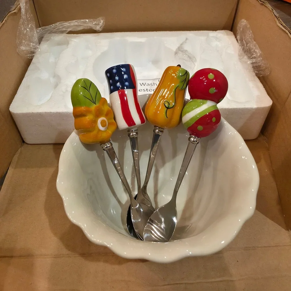 Celebrating Home Stoneware 5‎ Piece Serving Set Bowl 4 Seasonal Spoons 93513 NEW
